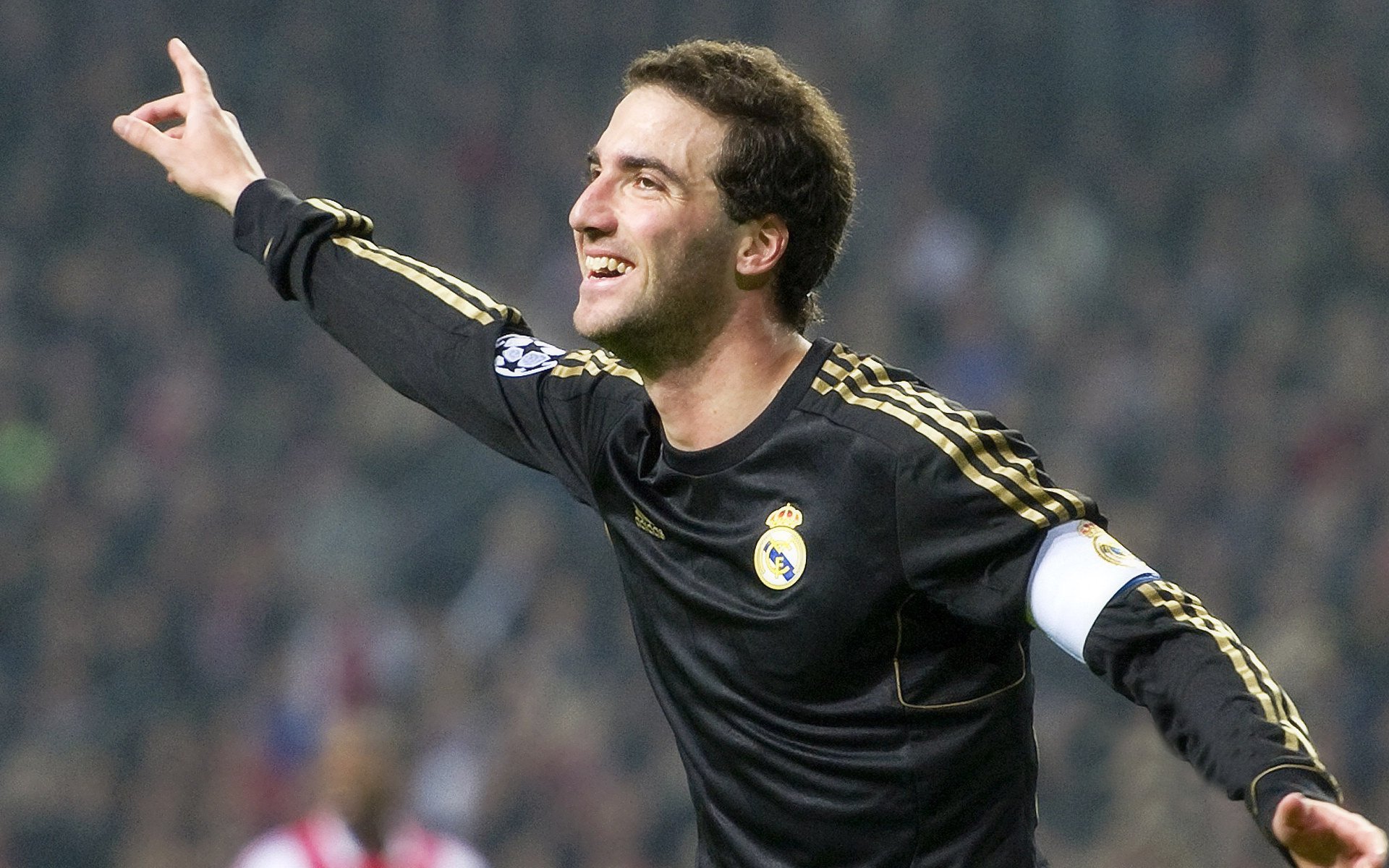 开云入口-《ApexLegends》“极夜风暴”地图全新登场，战术无限升级！